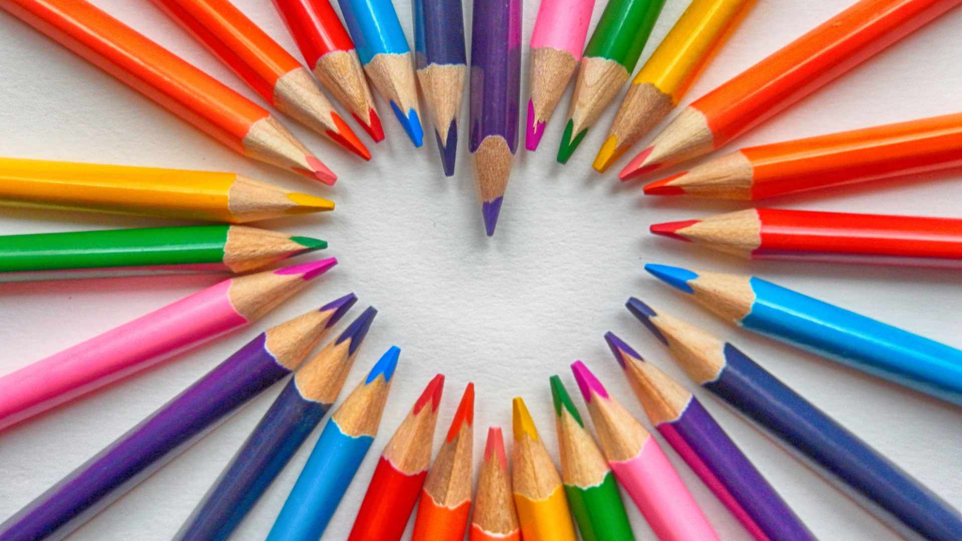 Guide pour débuter le dessin au crayon de couleur avec succès